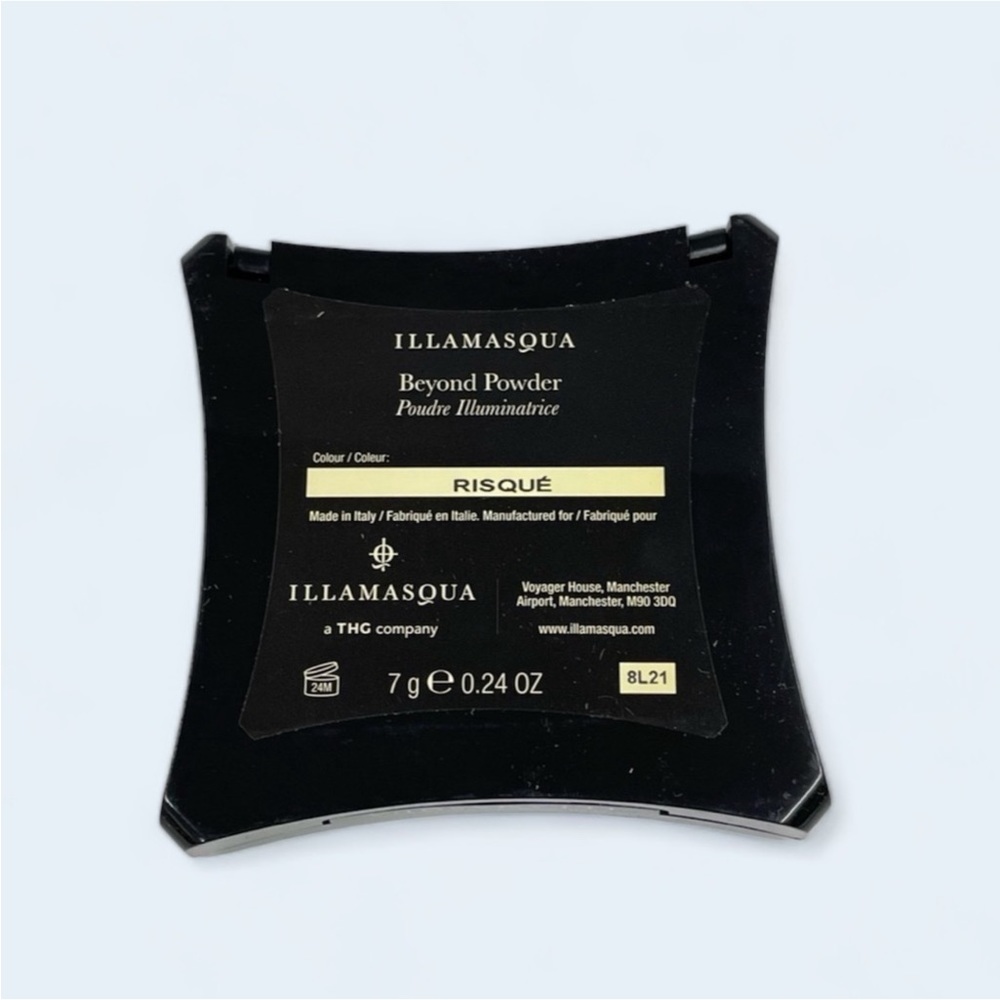 Illamasqua- Beyond Powder (Risque) - Picture 3 of 8